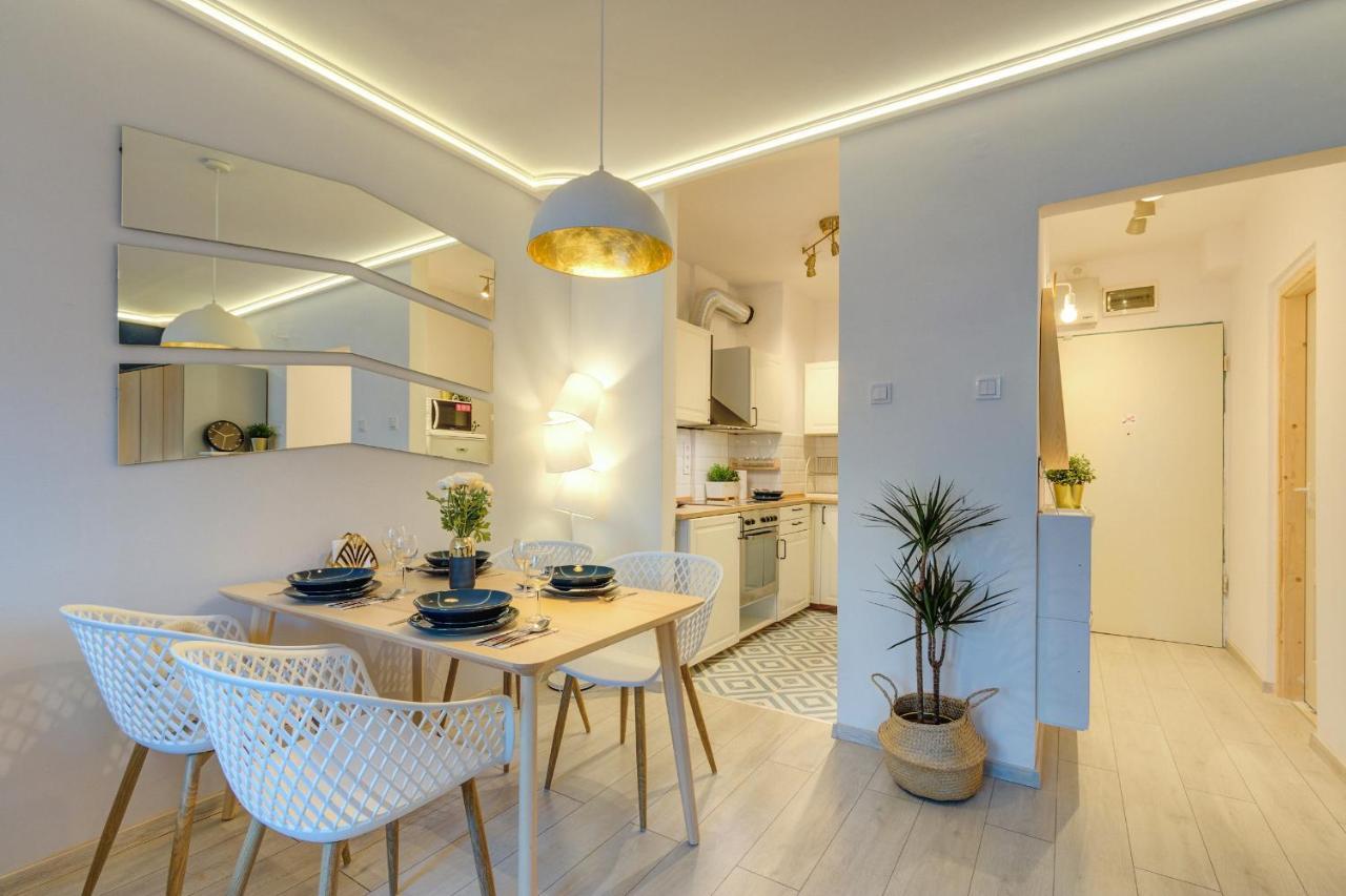 D.Five Gozsdu Garden Studio Apartment Budapest Luaran gambar